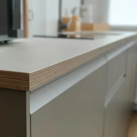 아파트 Chalet-uni- Boxspringbett Kueche-ruhig-parkplatz *