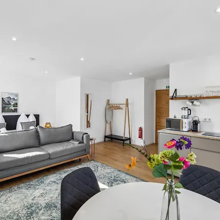 Chalet-uni- Boxspringbett Kueche-ruhig-parkplatz * 보훔