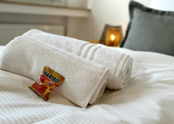 Chalet-uni- Boxspringbett Kueche-ruhig-parkplatz * 보훔